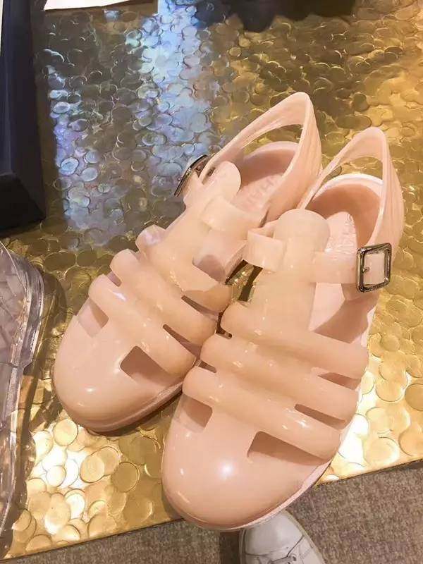 香奈儿凉鞋女塑料一万多,香奈儿凉鞋女款2022新款爆款