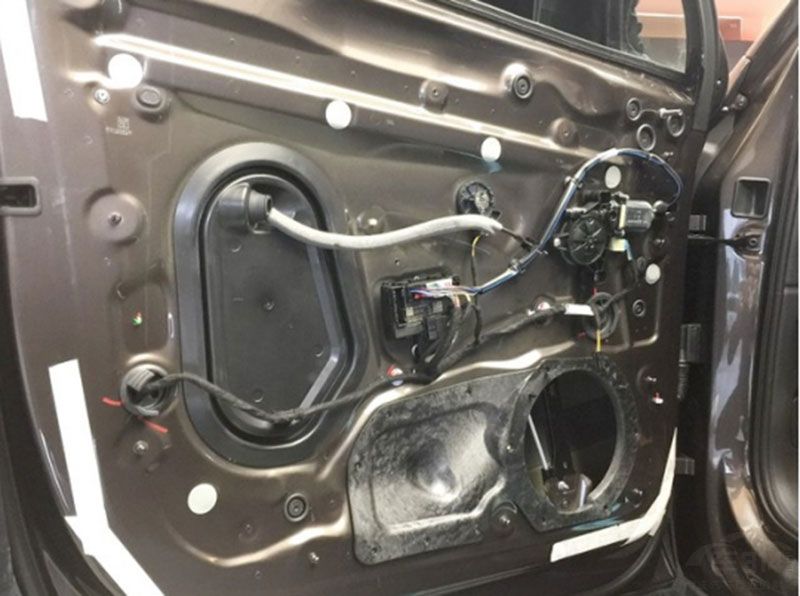 百万元奥迪q7,老款奥迪q7改装完整视频