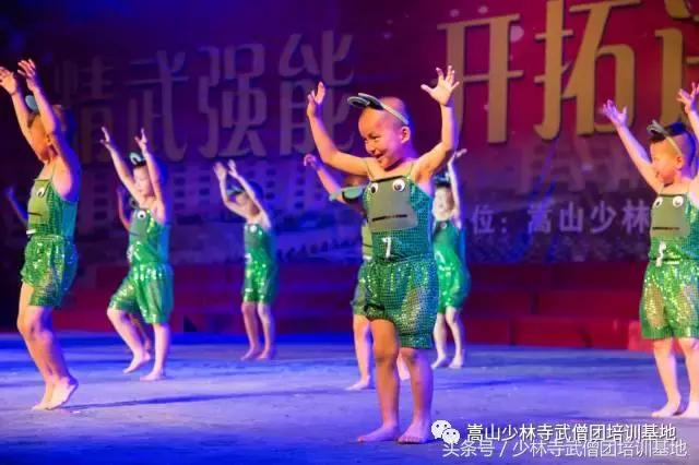 5.1年会十大爆笑节目,5.12晚会表演的节目