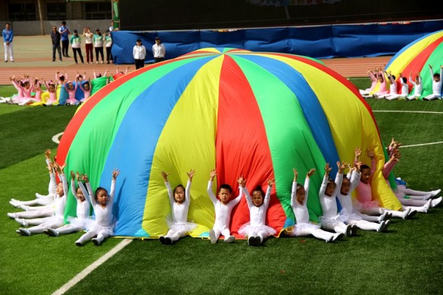 狂欢嘉年华表演,济南市中区小学春季运动会