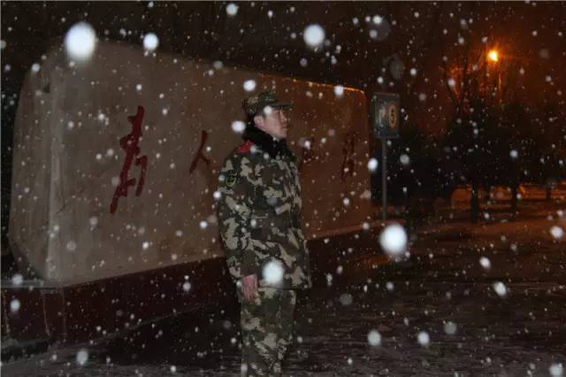 五一劳动节兵哥哥,军营五一的别样风采