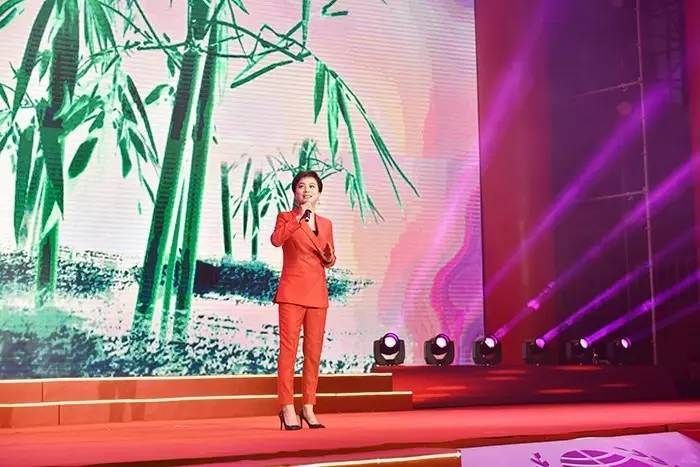 璁╃埍鍓嶈鍏泭,璁╃埍鍓嶈2050