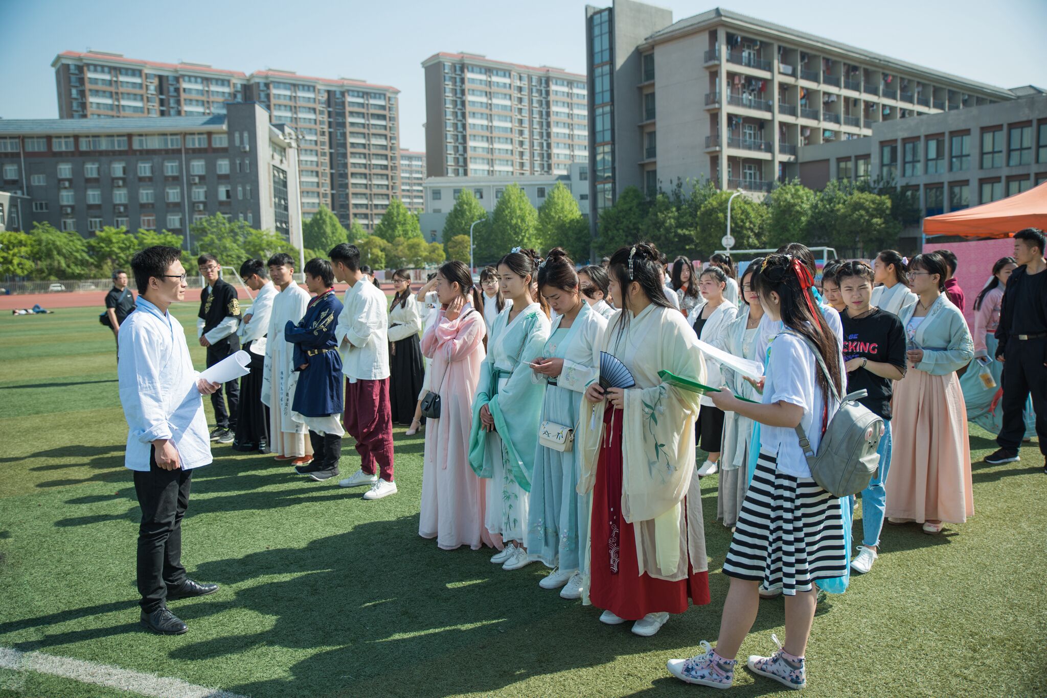 汉服复兴就是中华文明复兴,为什么提倡复兴汉服