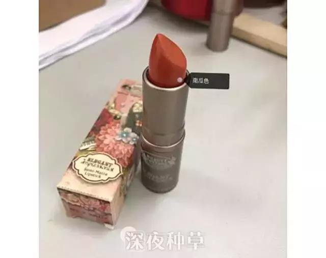 ysl口红容易化吗,ysl的口红哪个色号最漂亮