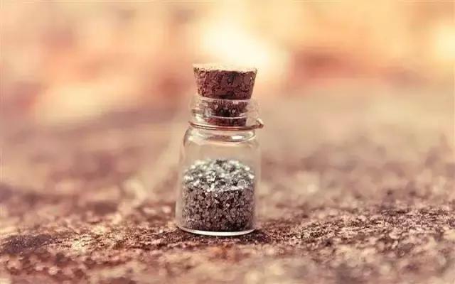 有哪些歌最打动你,哪些歌词打动人心