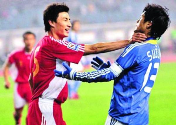 杨博宇防守失误挖大坑,秦升和李玮峰谁厉害