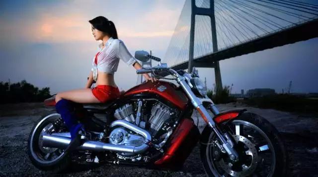 这些产品很失败，但这次展览却很成功！