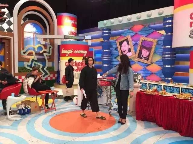 90后敢姑娘不花钱进时装周，玩转全球第一夜店，让小s印象深刻