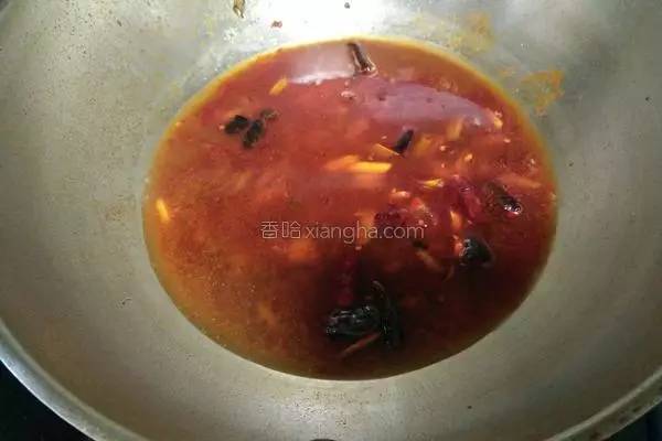 吃素就吃蛋白质丰富得豆腐，好吃到连盘子都能吃掉