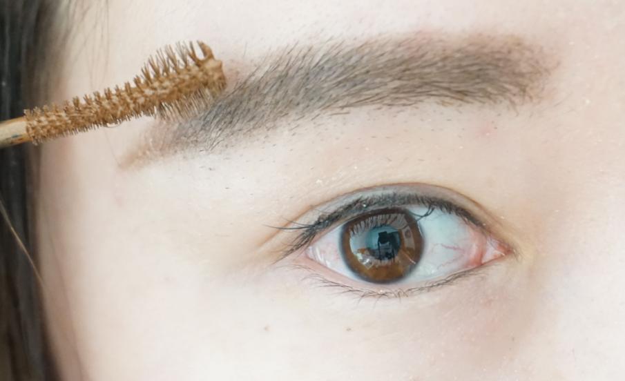 自然纯真才是王道，猫小兔教你打造甜美约会妆