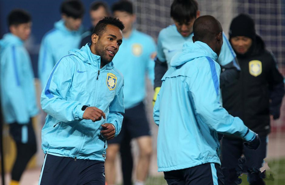 两张表格一看便知！中超各队真比苏宁亚冠小组对手强！老崔不冤