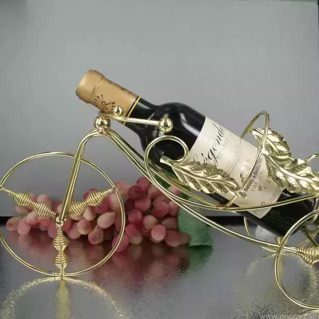 出国旅游必备礼物,出国旅行适合给朋友带什么礼品