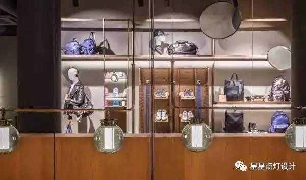 mcm旗舰店购物袋,mcm官方旗舰店包装怎么样