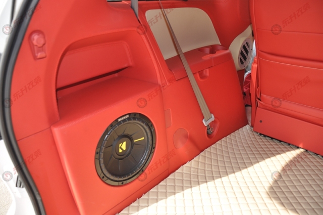 丰田塞纳柚木色耐磨地板,丰田塞纳航空座椅星空顶木地板