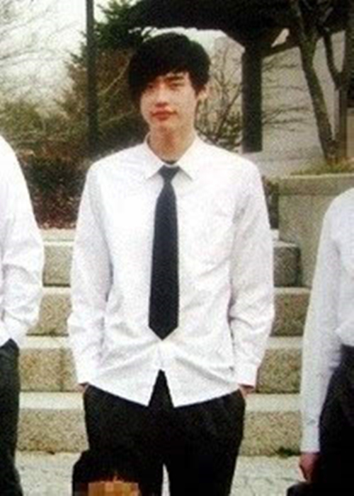 李钟硕小可爱,李钟硕iu童年照