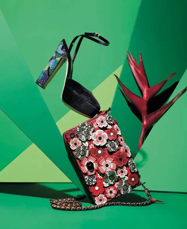 各个奢侈品牌靠什么发家的,那些奢侈的事情