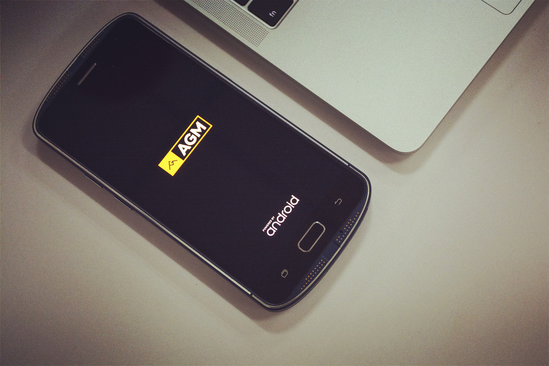 agmx1手机怎么样,agmx1多少钱