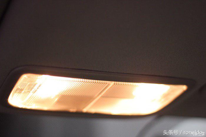 新飞度改灯夜间效果,新本田飞度灯光改装最佳方案