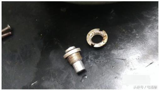 高压锅手柄处漏气维修视频,高压锅气阀顶不上去怎么回事