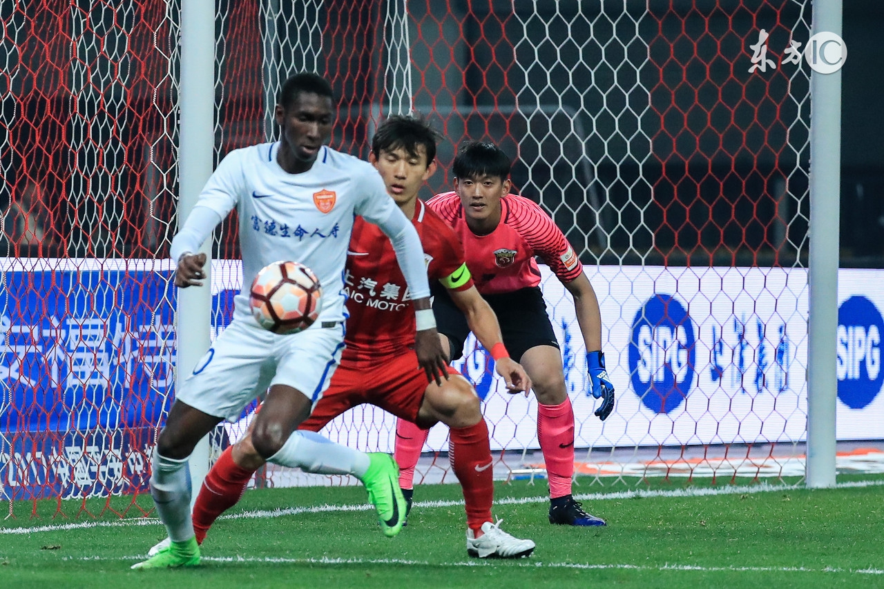 你爱延边富德吗?520请你来到现场为为球队助威登“泰山”