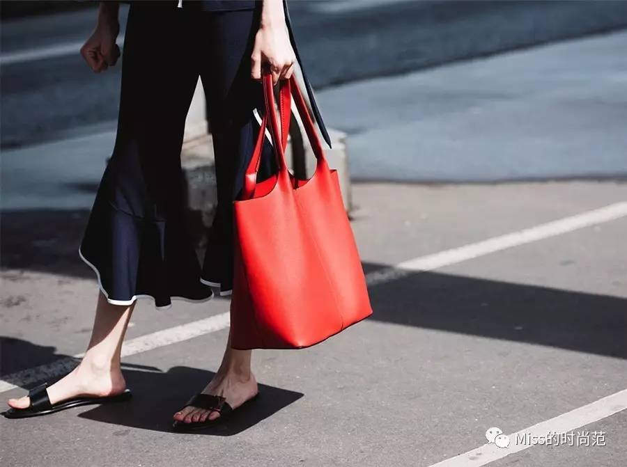 与其去花钱买便宜的还不如买贵点,与其胡乱的买一堆不如认真买一件