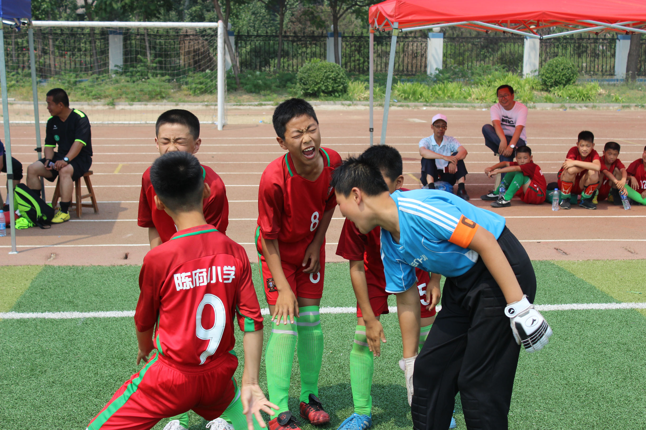 超越从足下启航,超越从足下起航下一句