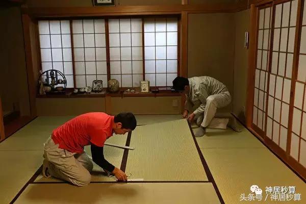 日本榻榻米制作过程,真正的日式榻榻米实用吗