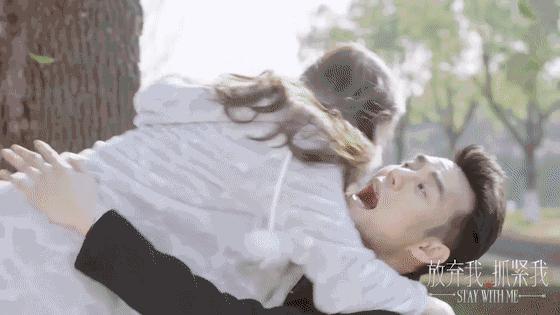 现在就只有“霸道总裁要上我”才能满足老夫抖M的少女心啦！