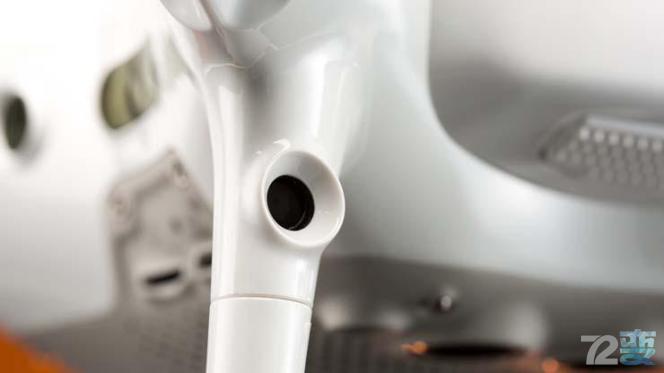 大疆精灵4pro和4pro2.0区别在哪,大疆御air2和大疆精灵4该选哪个