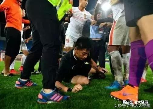 中超最新红黄牌及停赛,中超罚单最新