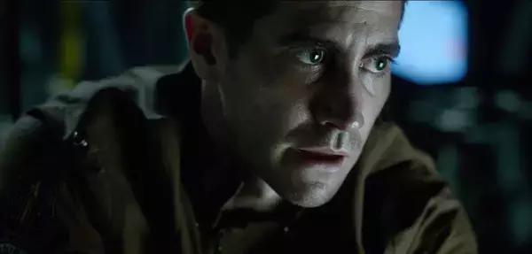 影友辣评《异星觉醒》：高颜值天团花样作死反转结局令人绝望