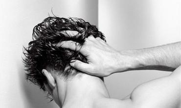 细软发质拉直很毛躁,细软发质烫法式卷偏直怎么回事