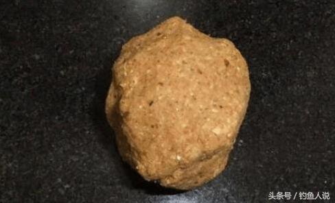 弹簧爆炸钩上饵方法图解,重庆小爆炸钩的装饵方法图解