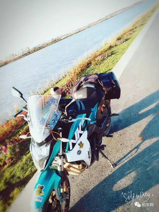 车友风采：梦想在哪里？令人如此向往，让我不顾一切走在路上