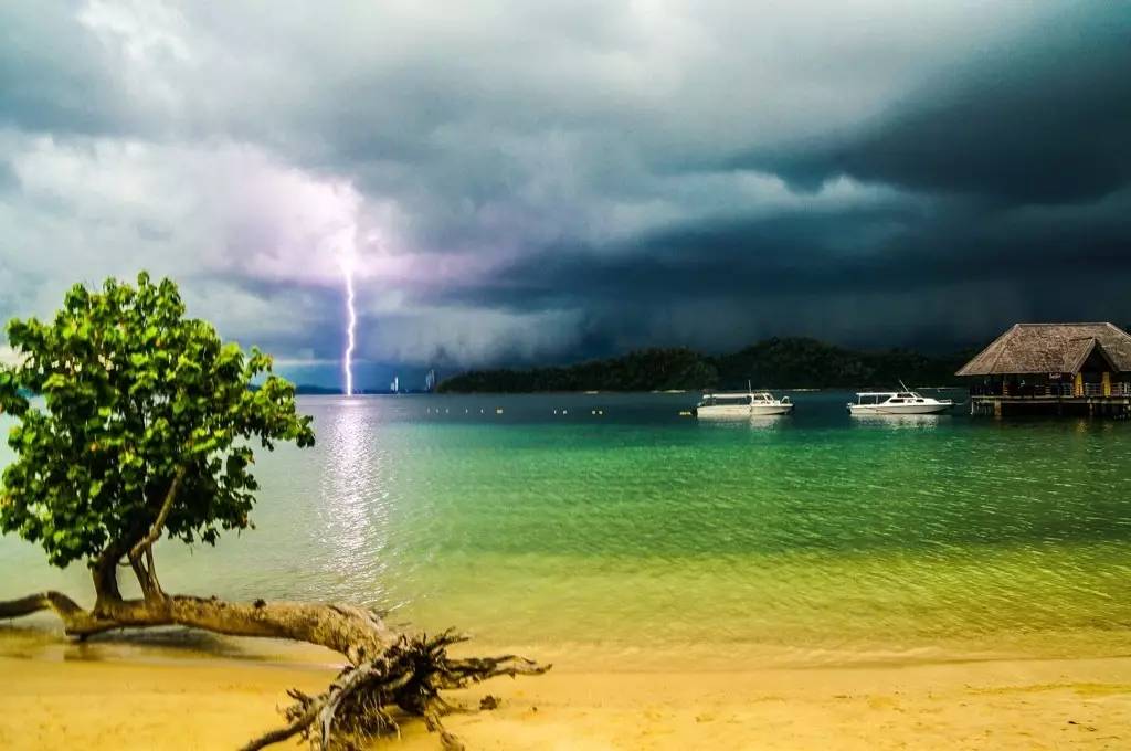 几月份去马来西亚沙巴旅游好,到马来西亚旅居一个月要花多少钱