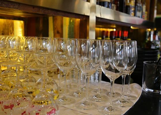 武汉最大的酒吧在哪里,武汉大夜场酒吧