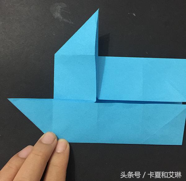 小鱼可以游的手工教程,会游的小鱼手工制作