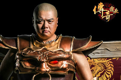 他体重两百多斤从未做过主演却集演员编剧导演于一身