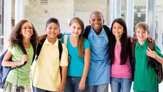 在美国虐待孩子,美国牛津学校