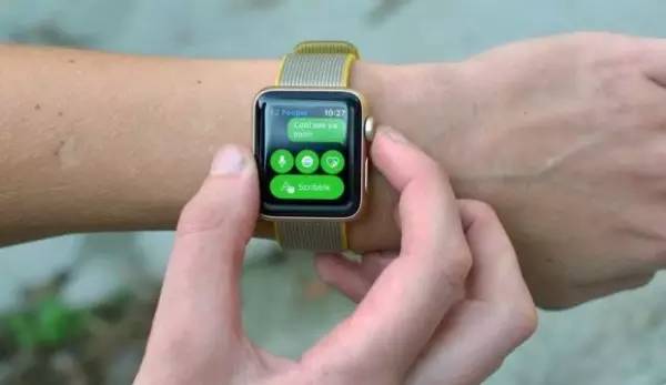 年度最佳的神器排行榜,十大穿戴设备排行