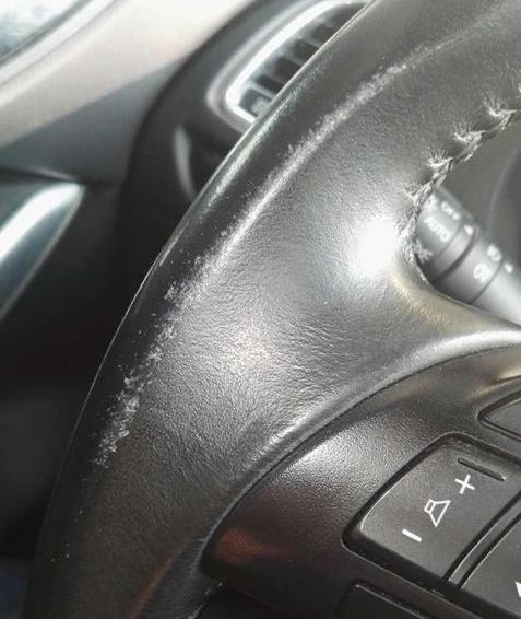 阿特兹方向盘感觉有点松,阿特兹方向盘硬怎么办