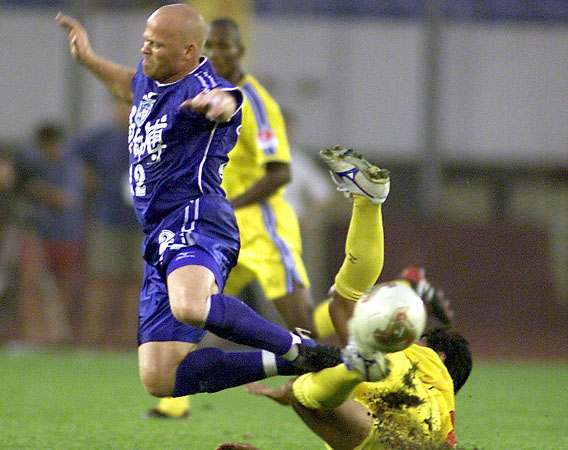 足球界光头教练,足坛十大光头