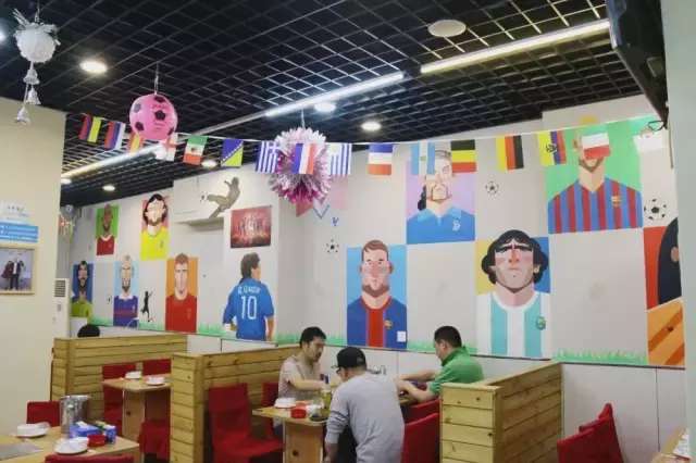 大连看球的烧烤店联胜街,大连足球迷玩的地方