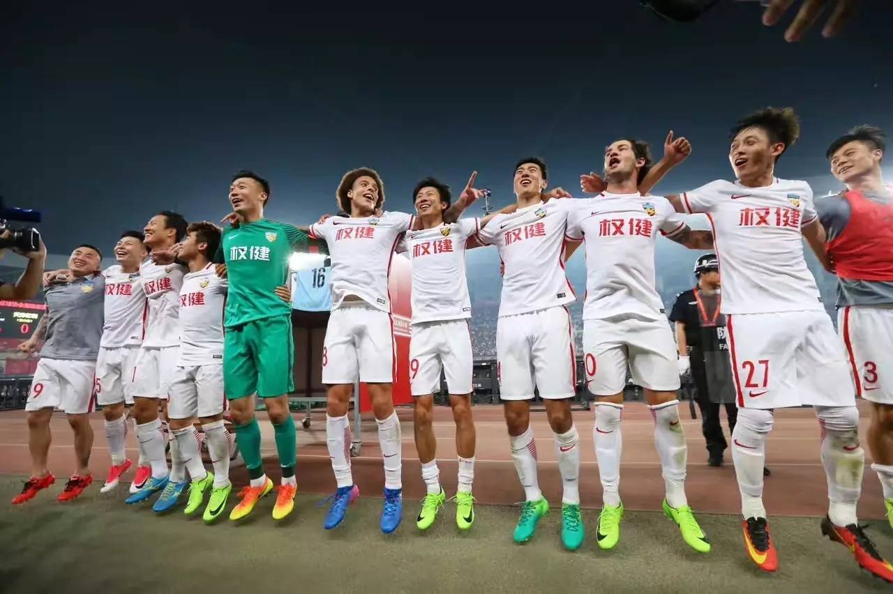 原创|3比0的津门德比未完待续!赛后帕帅忙道歉,卡帅怼新政!