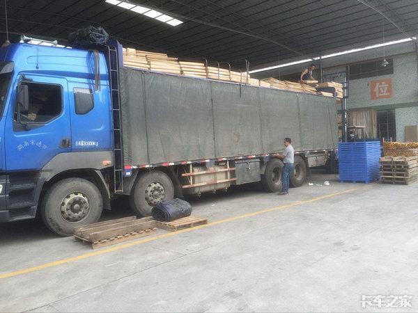 看见别人做什么赚钱就想做什么,看到别人赚钱就想进入哪个行业