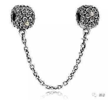 一入潘门深似海|潘多拉的串珠子是怎么让人买到上瘾的?