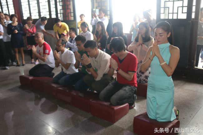 拜佛知识,佛学知识经常烧香拜佛的人