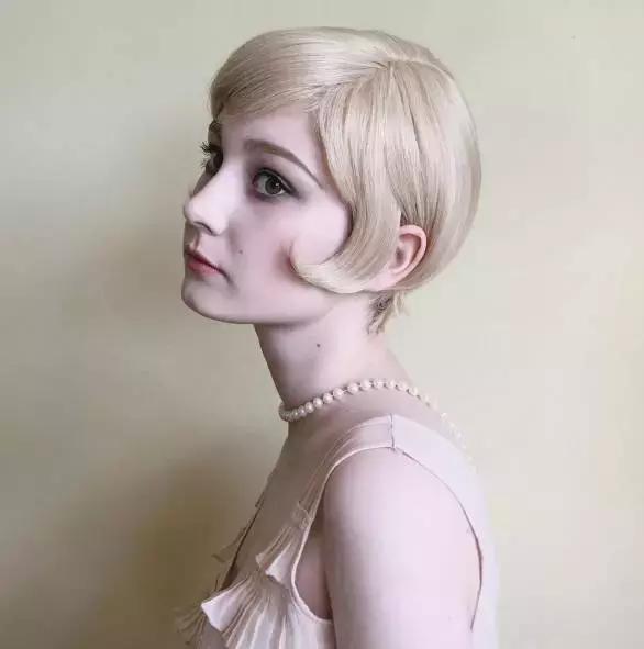 奥黛丽赫本妆教程,如何化妆赫本妆