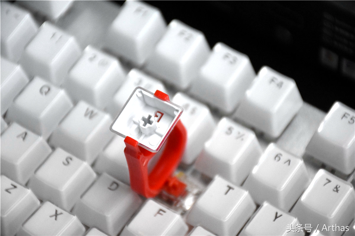 雷柏v500pro快银轴键盘测评,雷柏v500s冰晶版怎么调灯光