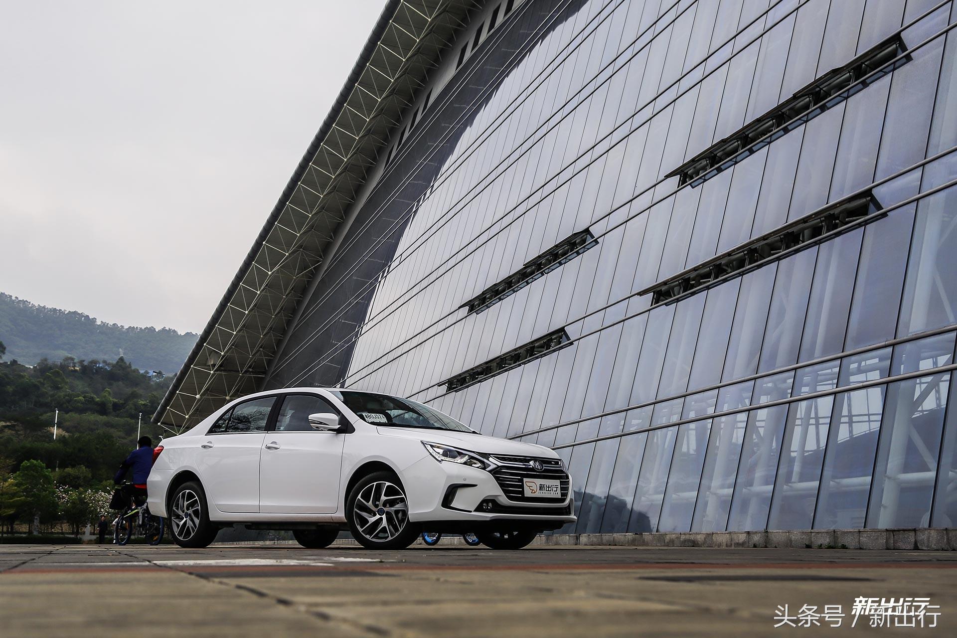 比亚迪秦100半个月深度长测升级的不仅仅是纯电续航里程